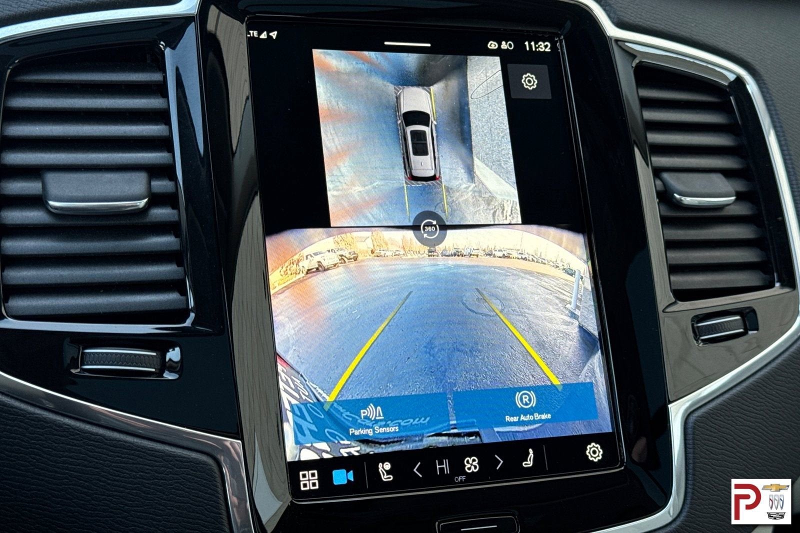 2025 Volvo XC90 B6 Plus 7-Seater