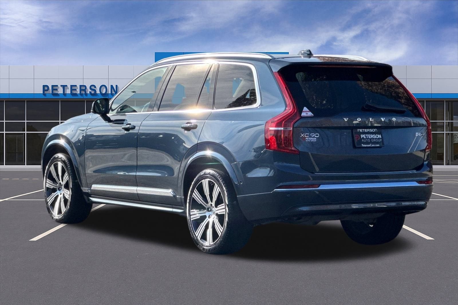 2025 Volvo XC90 B6 Plus 7-Seater