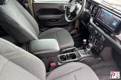 2025 Jeep Wrangler 4-Door Willys 4x4