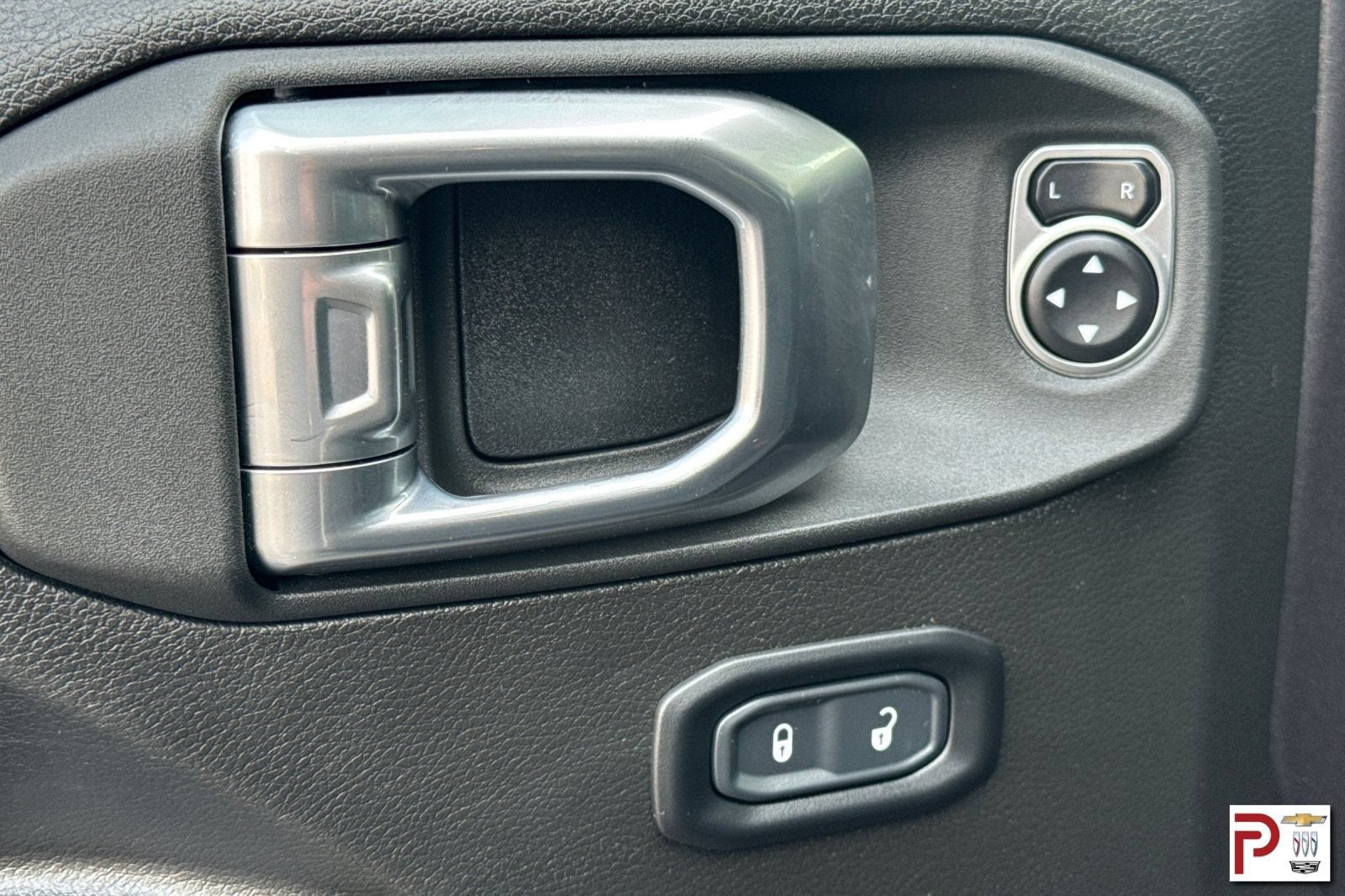2024 Jeep Wrangler 4-Door Willys 4x4