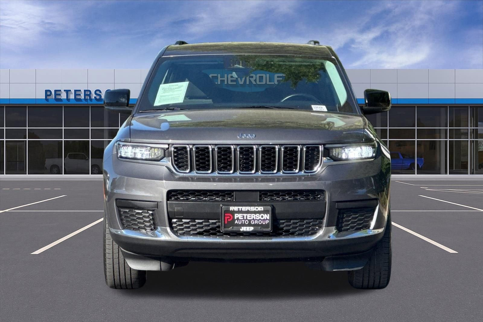 2022 Jeep Grand Cherokee L Laredo