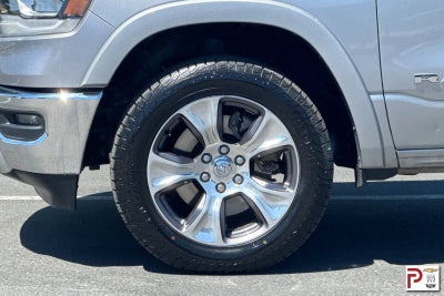 2019 RAM 1500 Laramie Crew Cab 4x4 5'7" Box