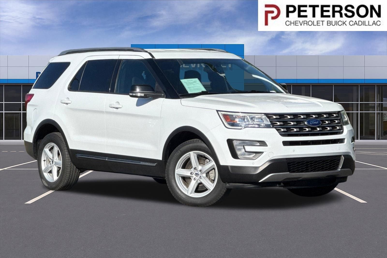 2017 Ford Explorer XLT 4WD's photo
