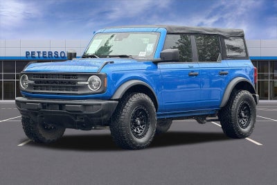 2023 Ford Bronco Base