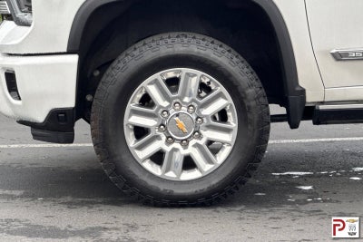 2025 Chevrolet Silverado 3500 HD High Country