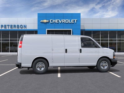 2025 Chevrolet Express Cargo WT