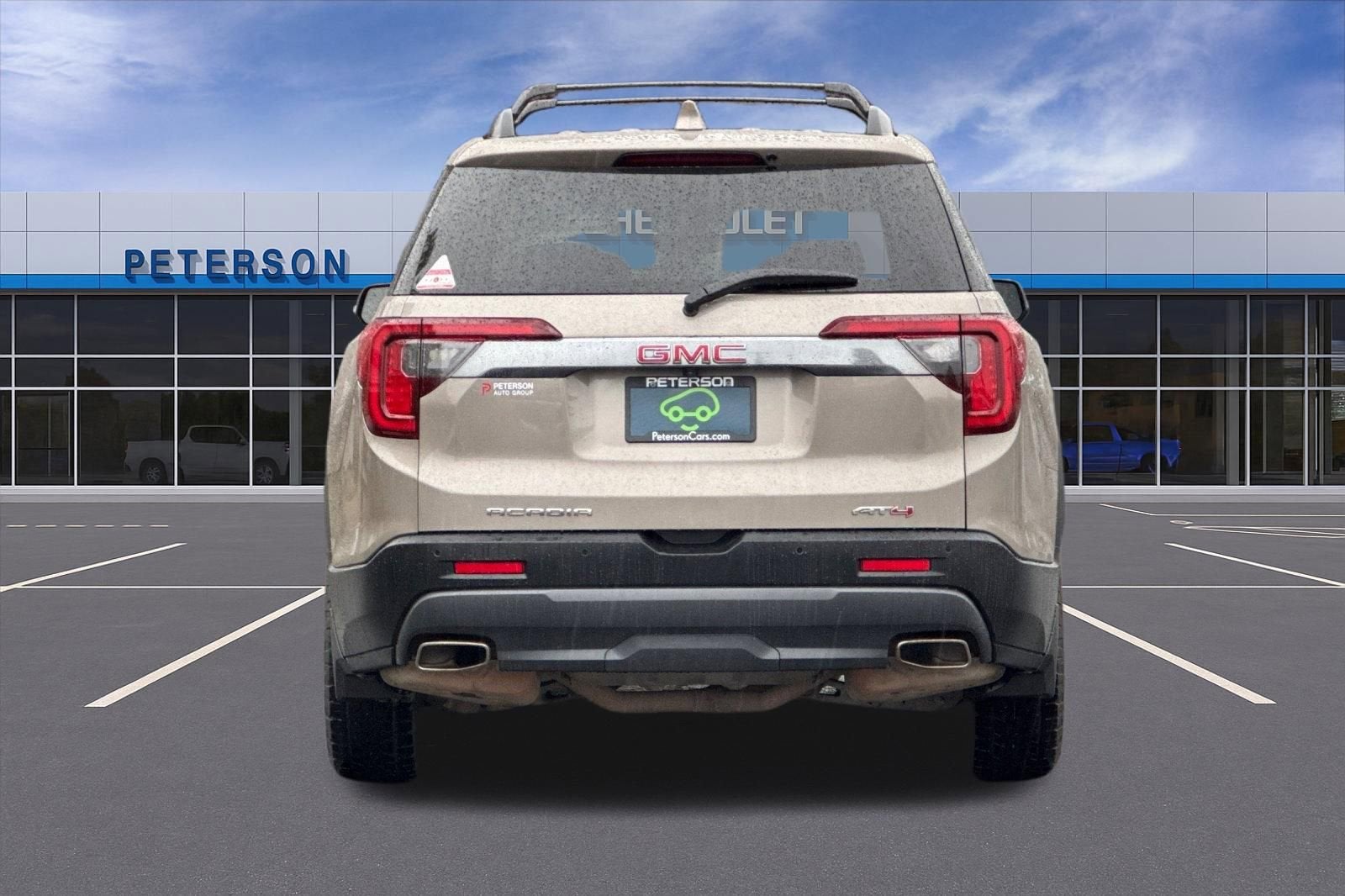 2023 GMC Acadia AT4