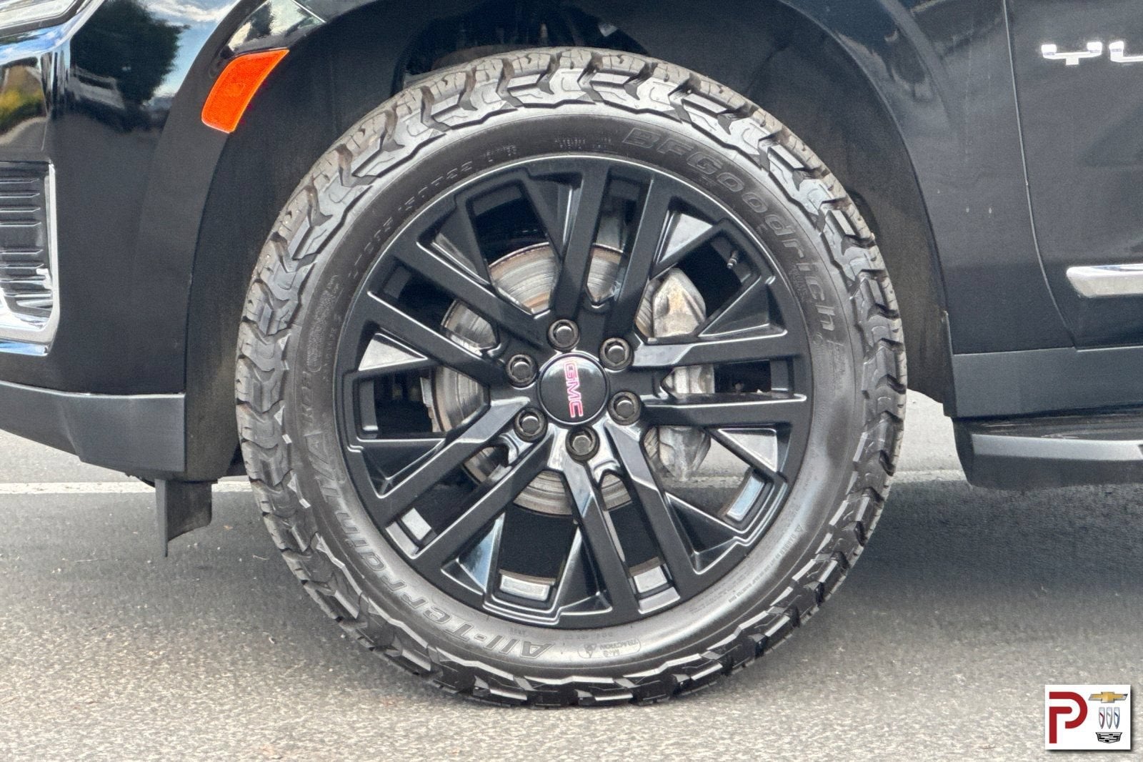 2022 GMC Yukon SLT