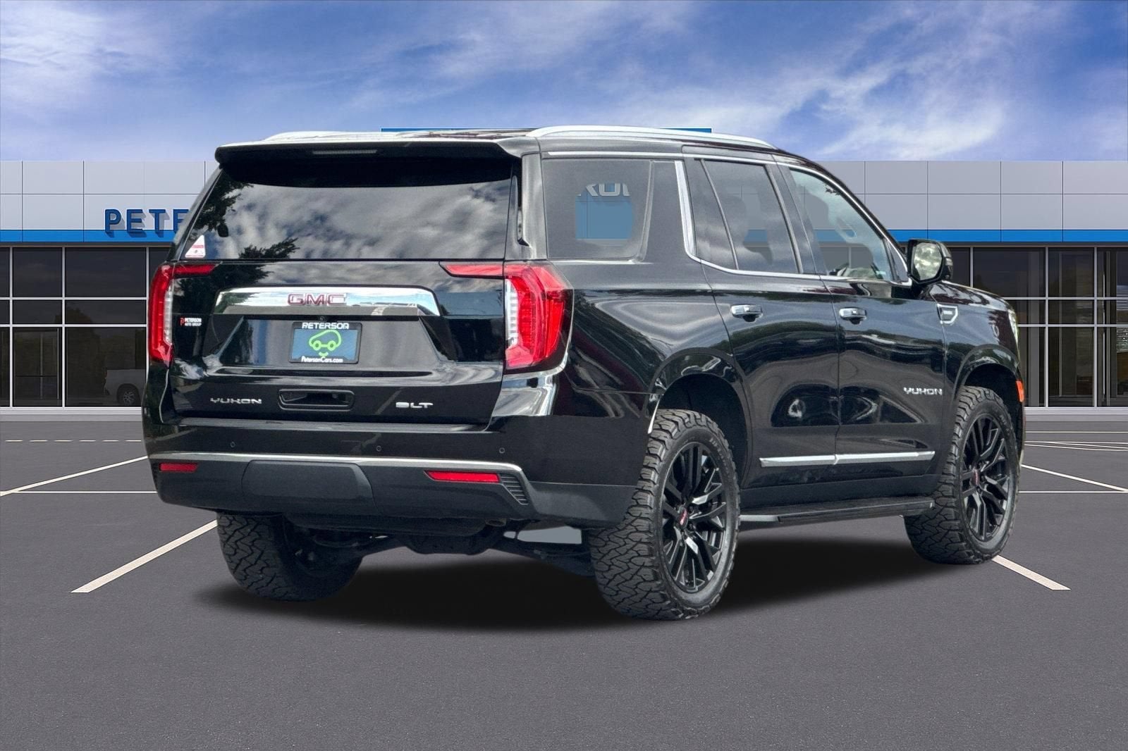 2022 GMC Yukon SLT
