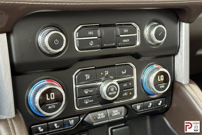 2024 GMC Yukon XL SLT