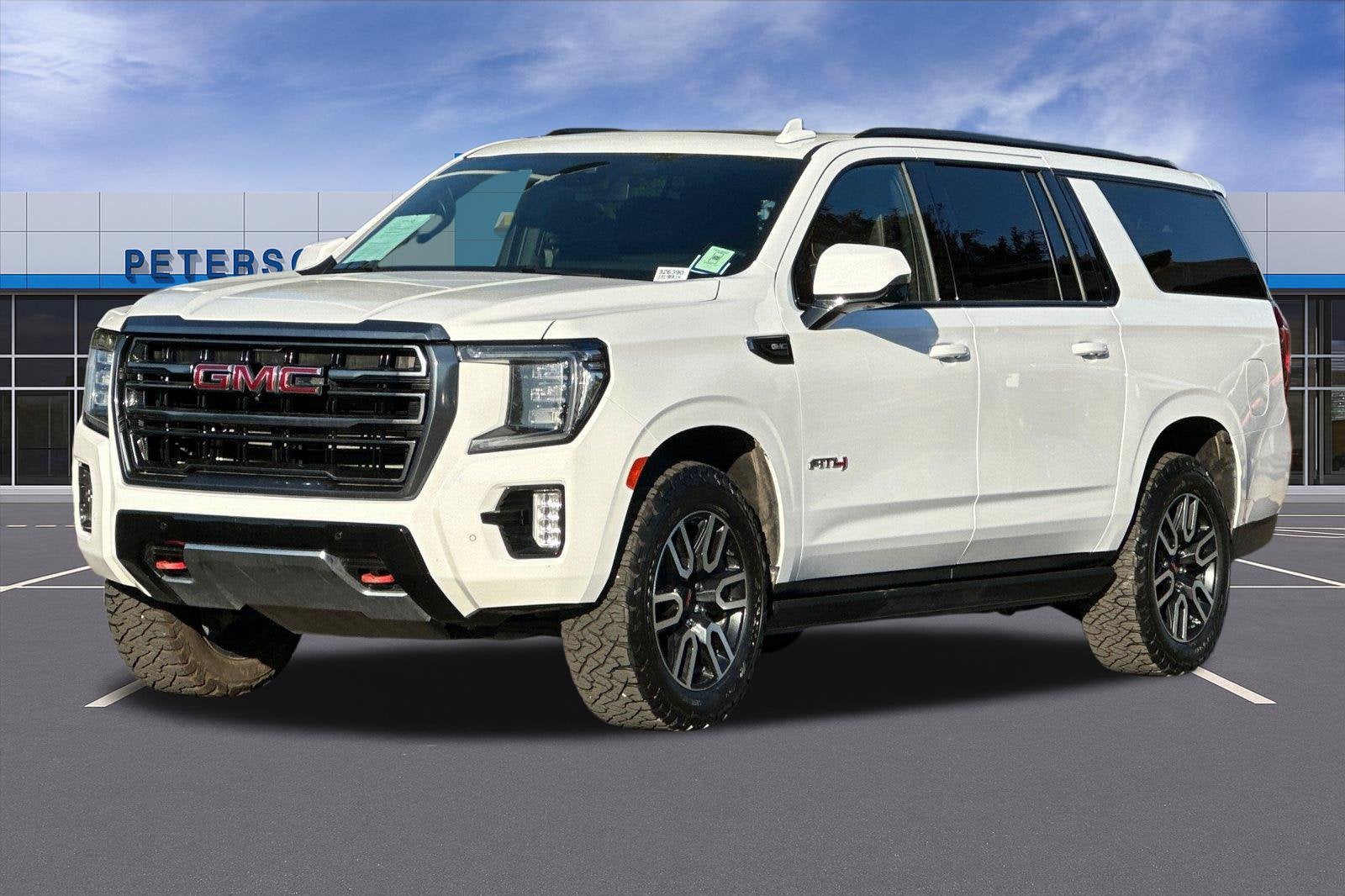 2023 GMC Yukon XL AT4