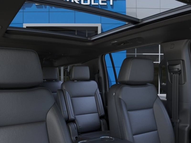 2026 Chevrolet Suburban Z71 - Photo 25
