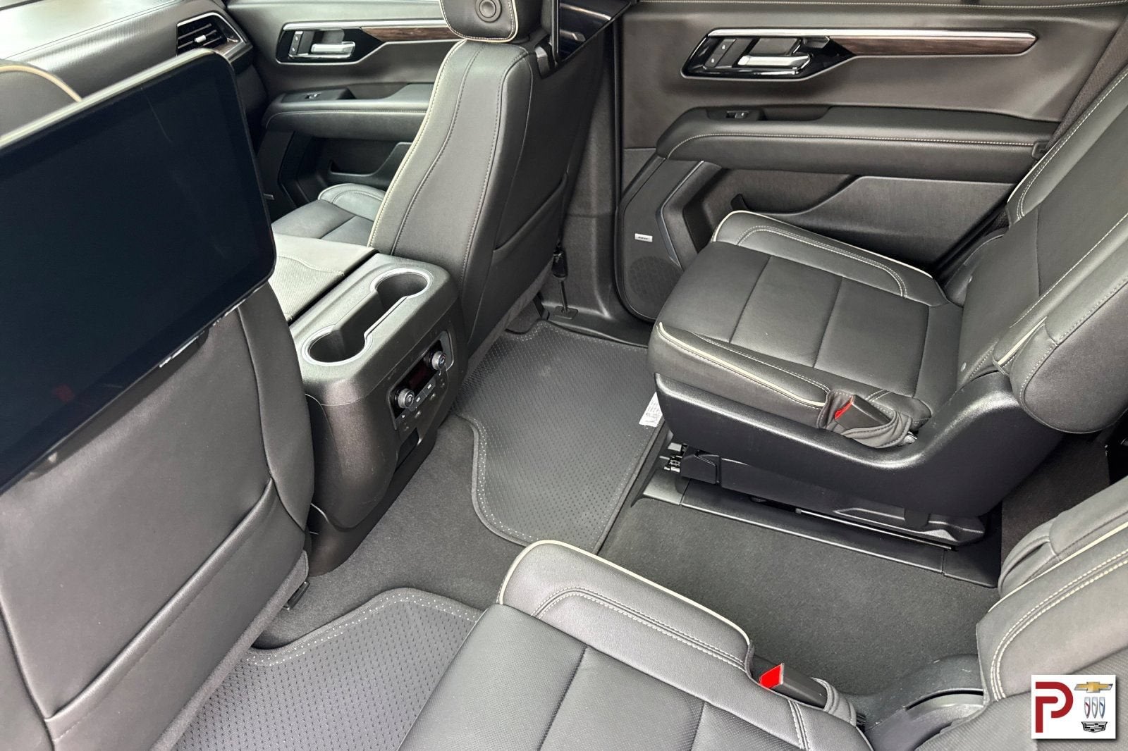 2025 Chevrolet Tahoe Premier - Photo 13