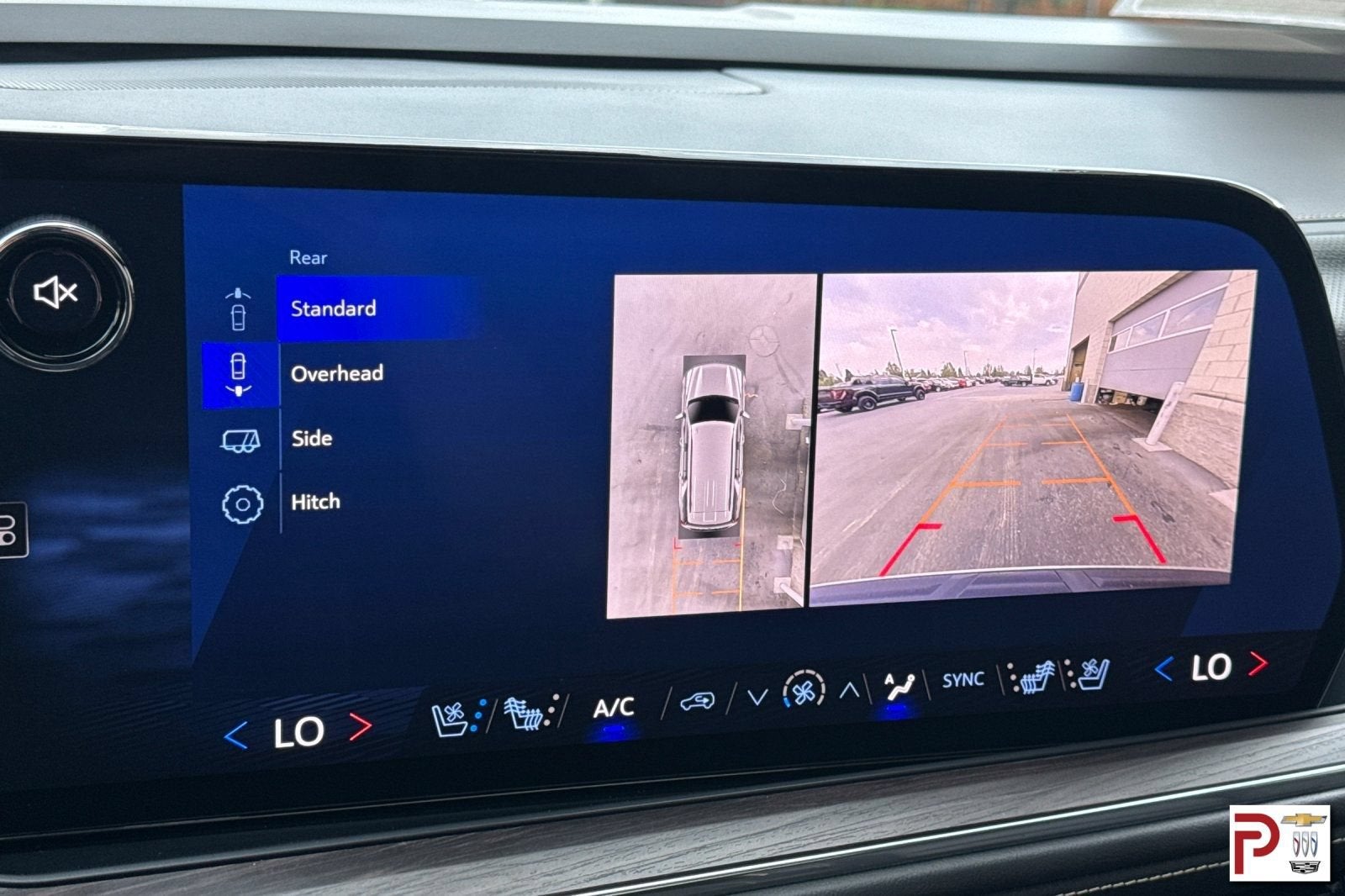 2025 Chevrolet Tahoe Premier - Photo 26
