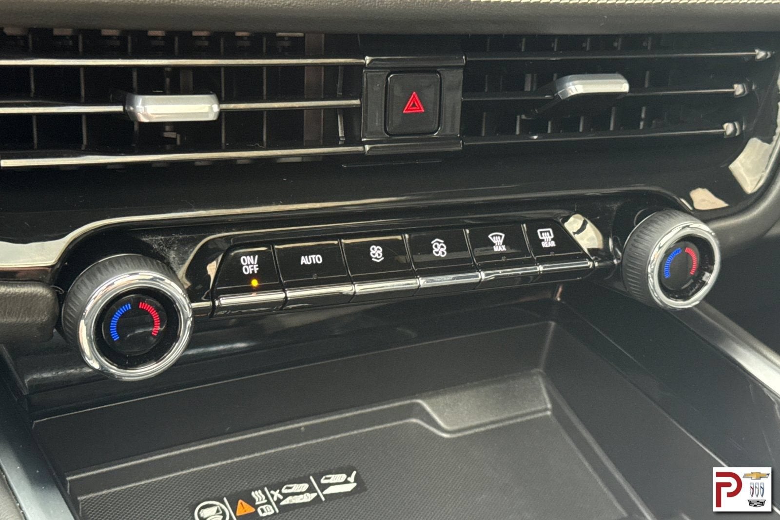 2025 Chevrolet Tahoe Premier - Photo 27