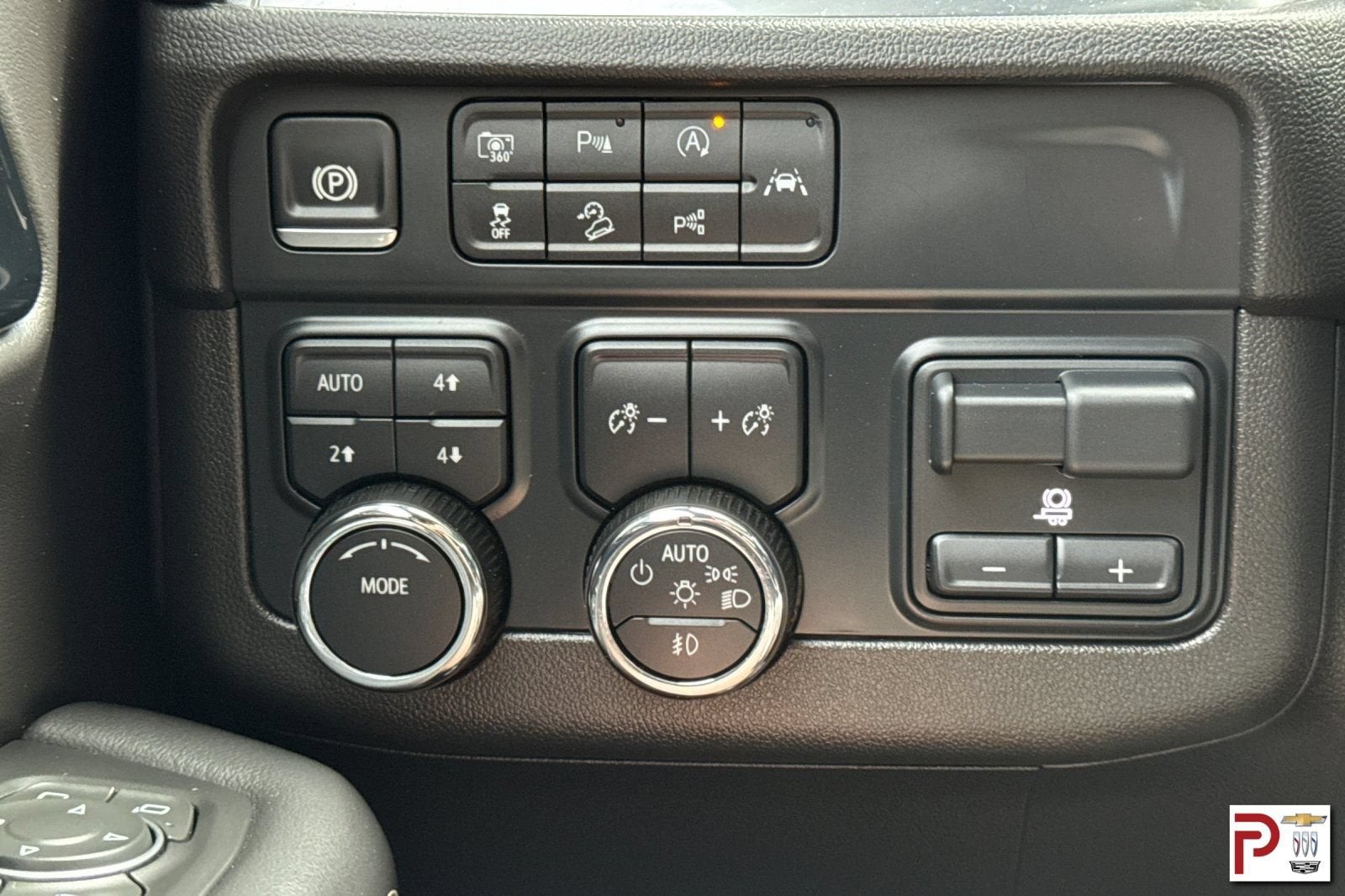 2025 Chevrolet Tahoe Premier - Photo 35