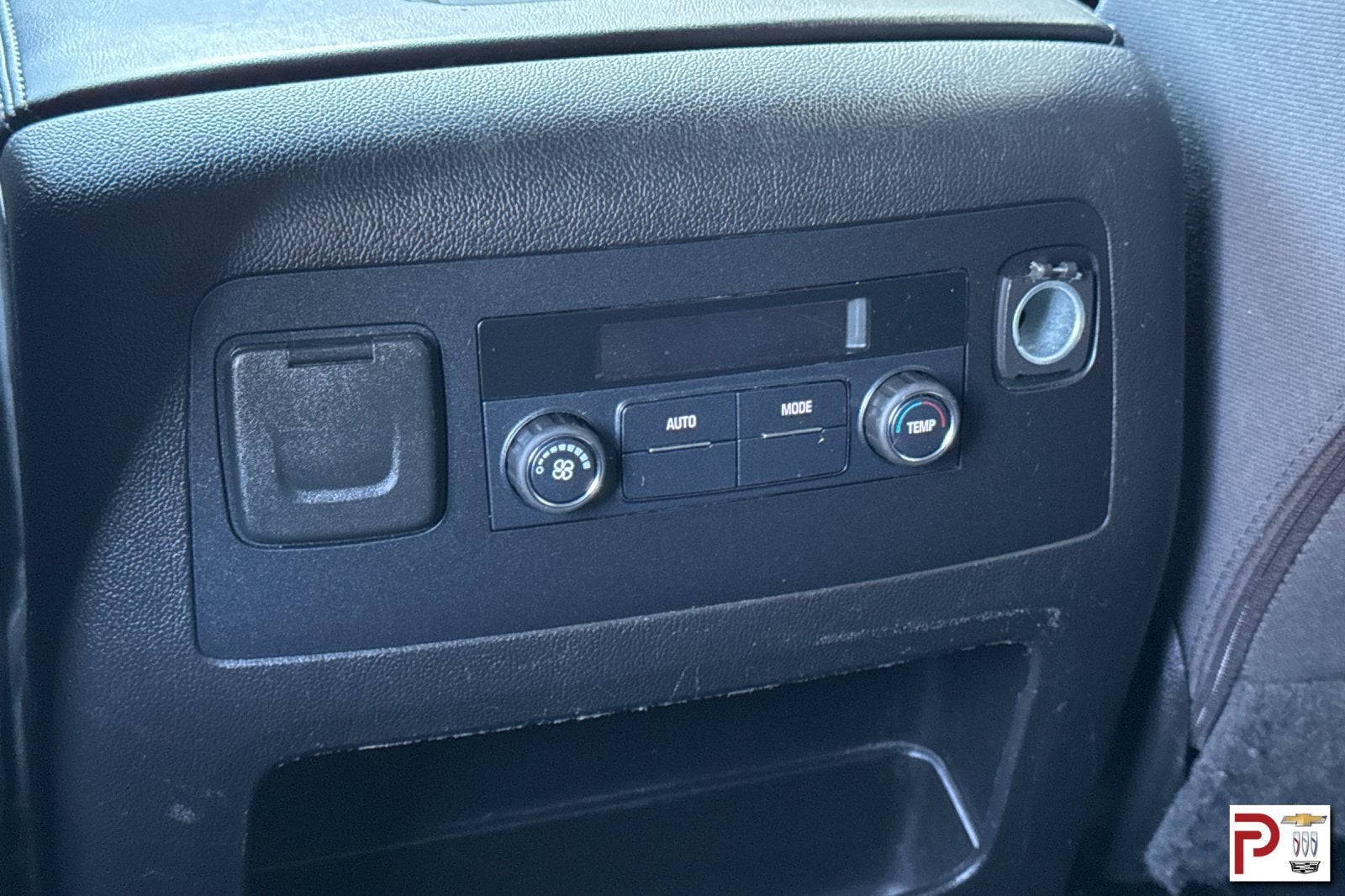 2017 Chevrolet Suburban LS