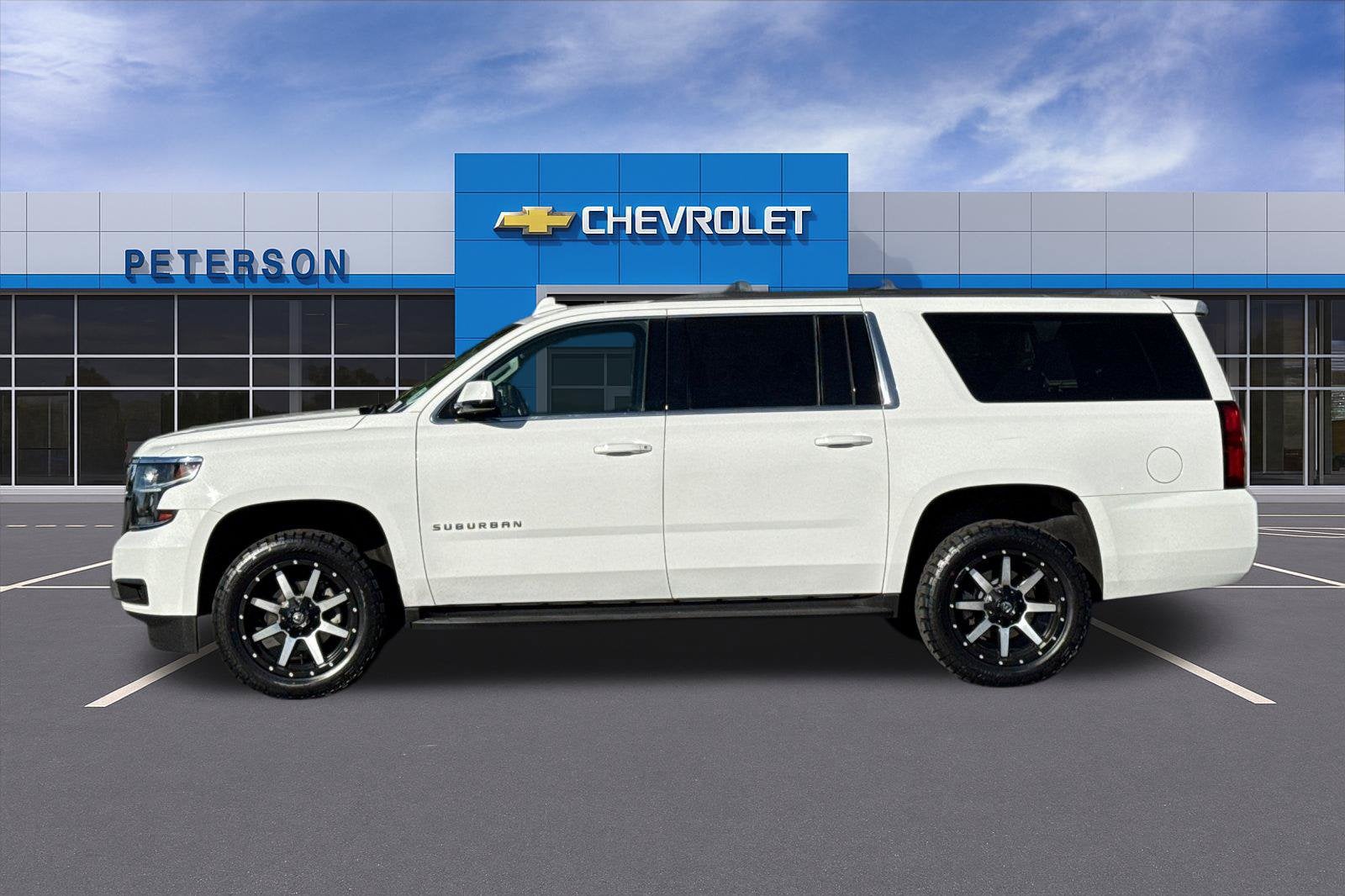2017 Chevrolet Suburban LS