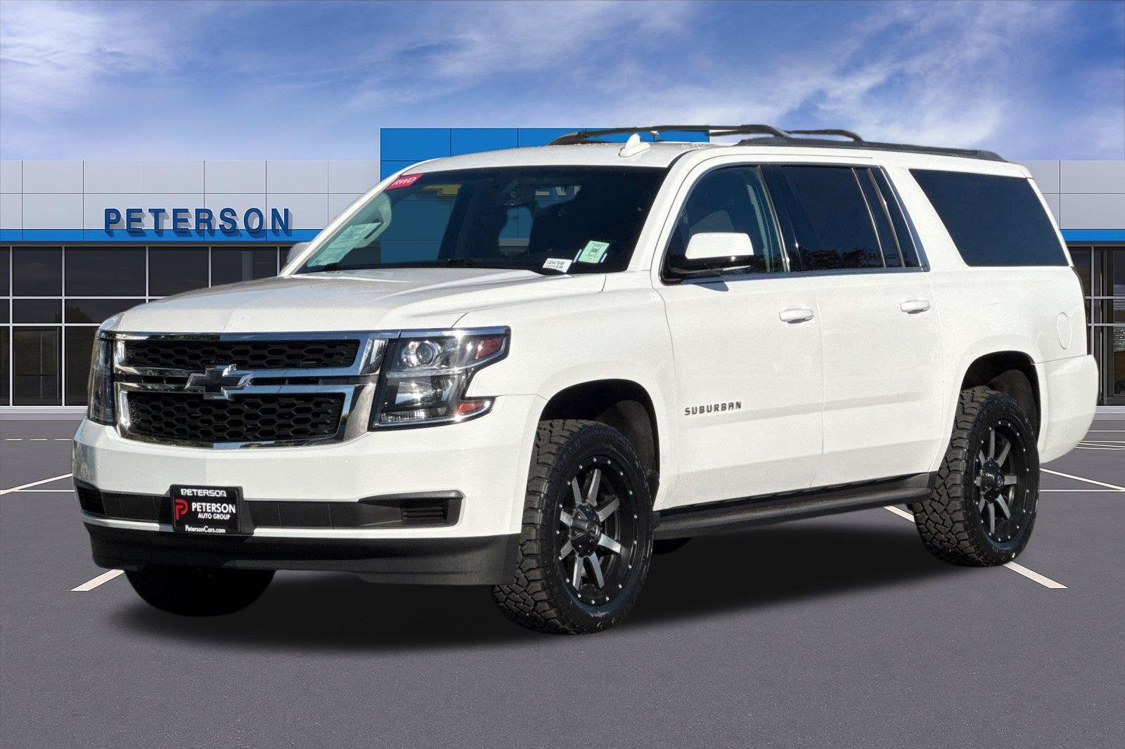 2017 Chevrolet Suburban LS