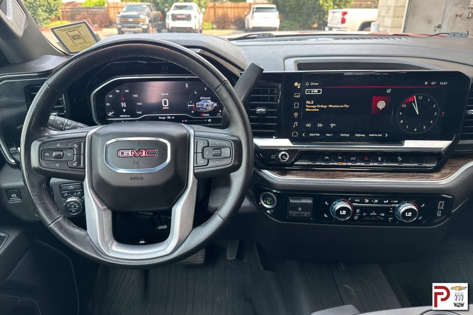 2024 GMC Sierra 1500 Elevation