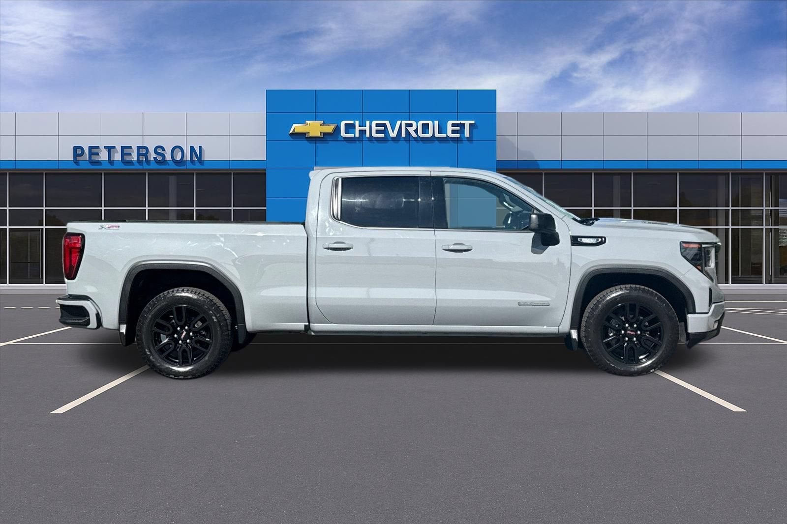2024 GMC Sierra 1500 Elevation