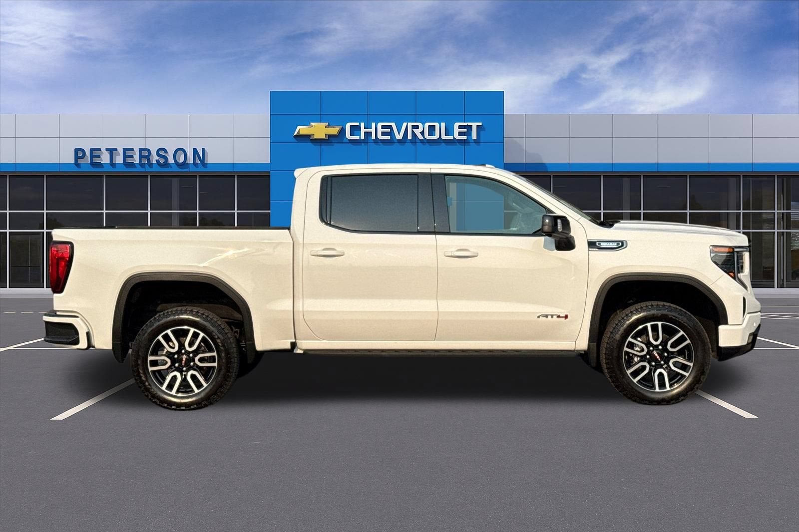 2025 GMC Sierra 1500 AT4