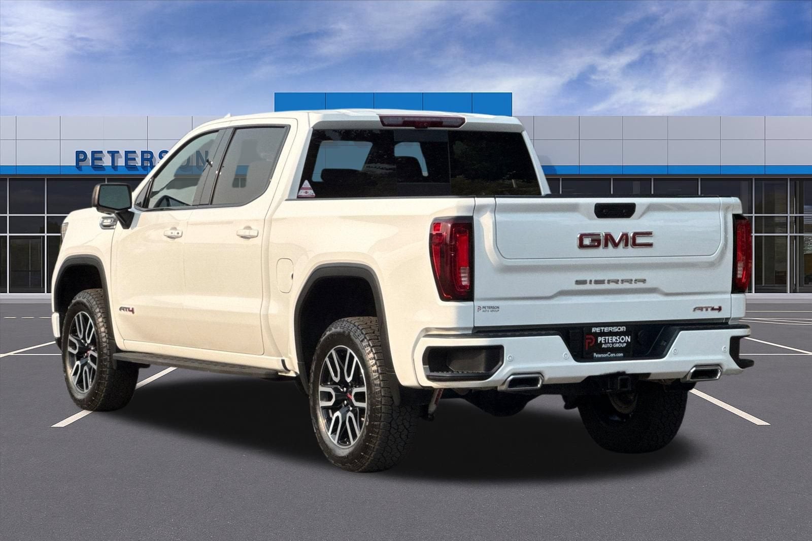 2025 GMC Sierra 1500 AT4