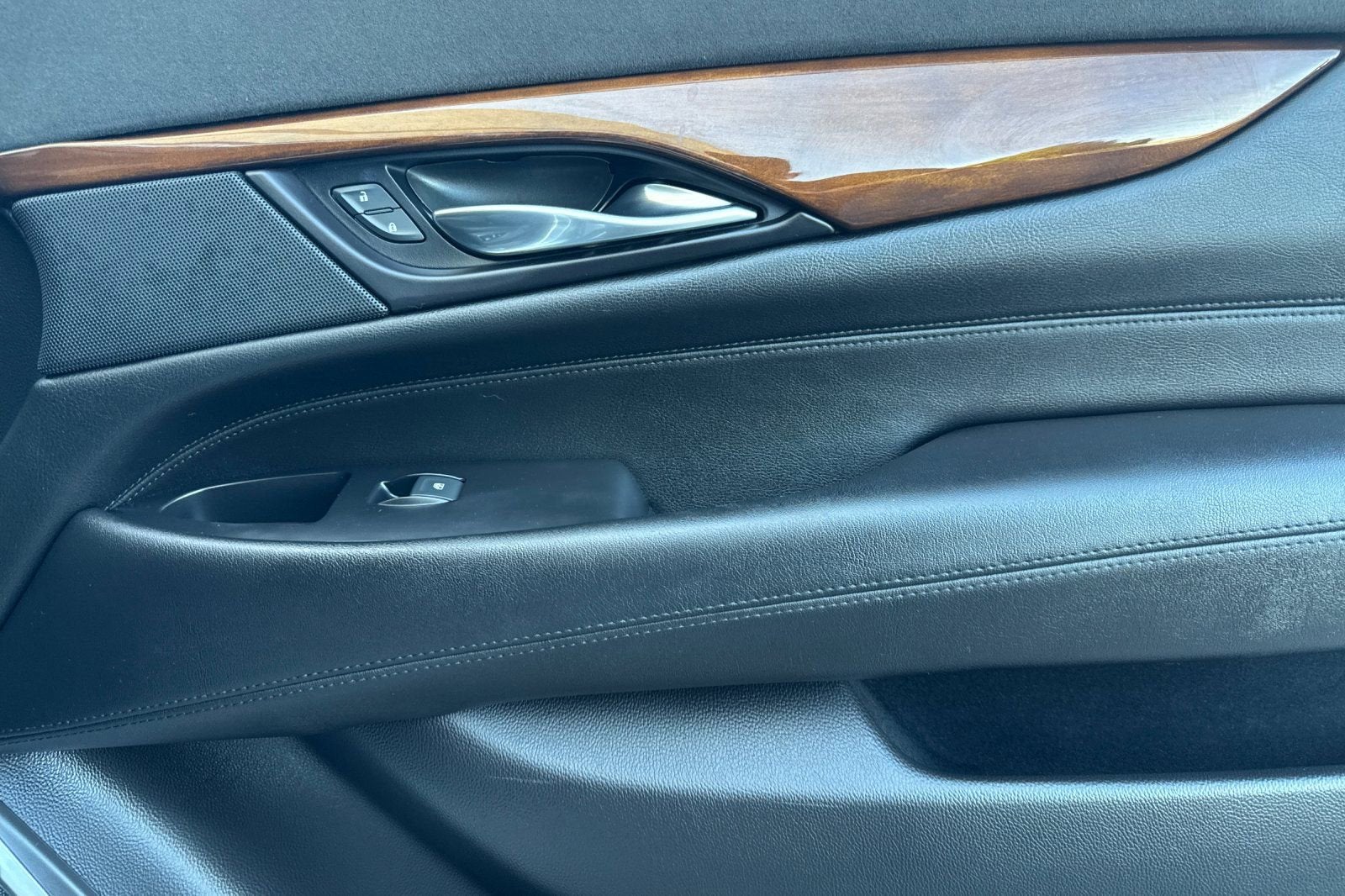 2020 Cadillac Escalade Premium Luxury