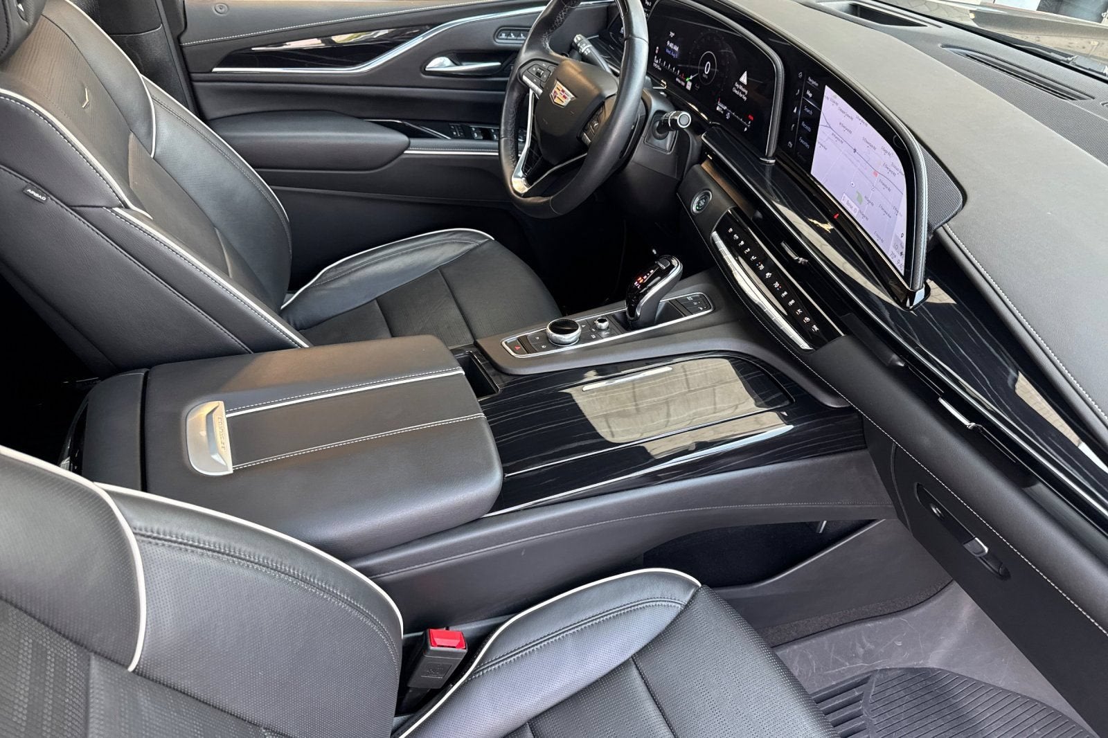 2024 Cadillac Escalade Sport