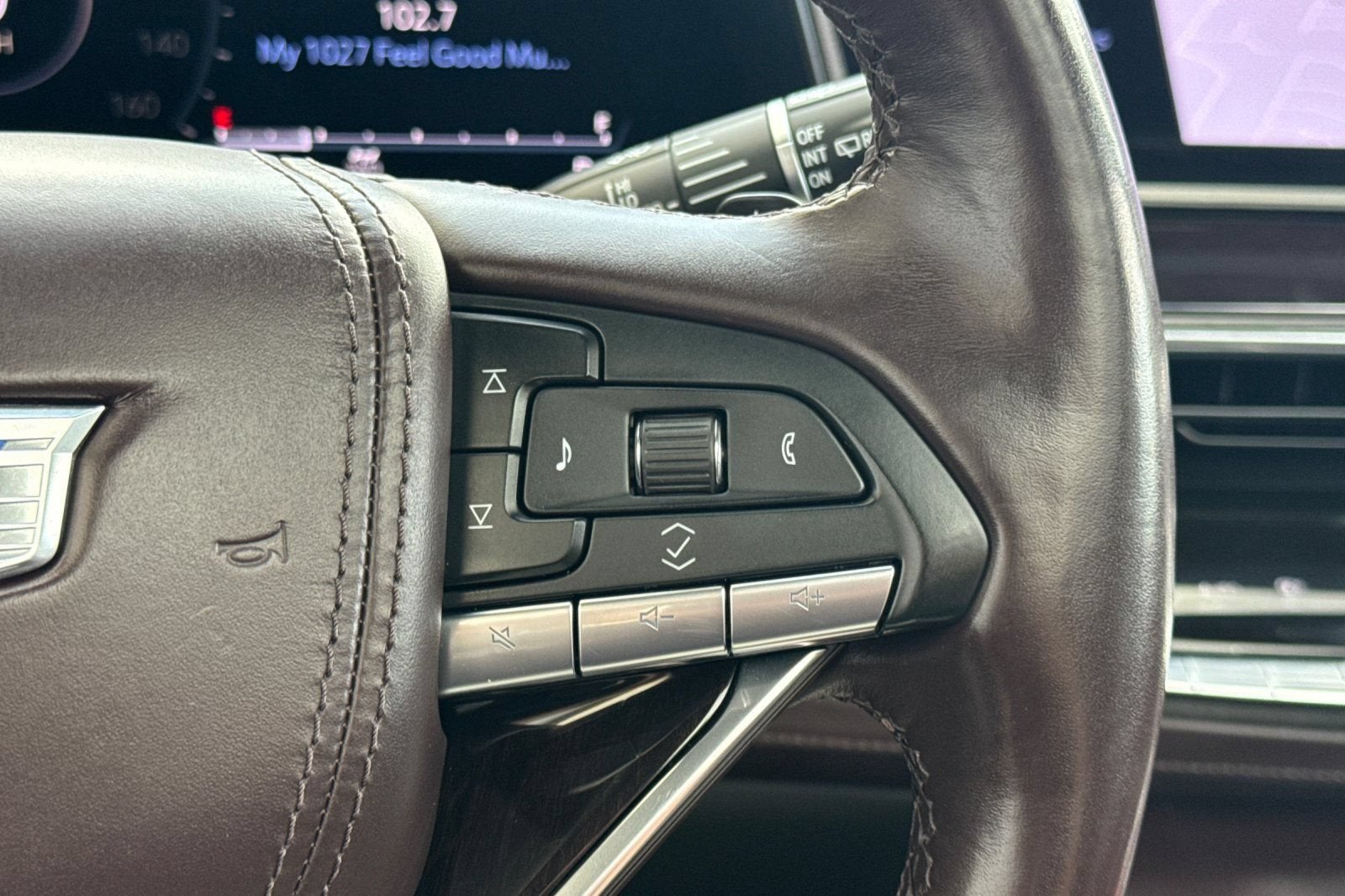 2022 Cadillac Escalade ESV Sport Platinum