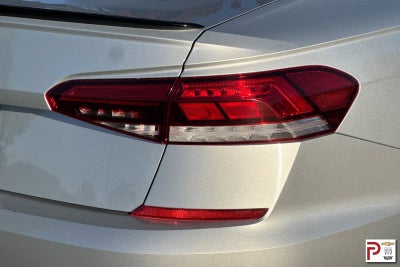 2021 Volkswagen Passat 2.0T R-Line