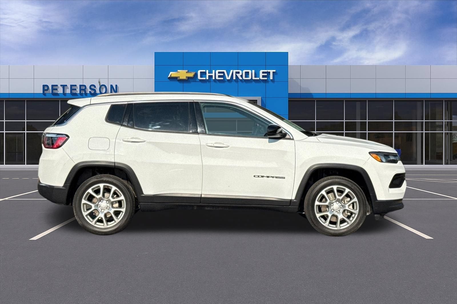 2024 Jeep Compass Latitude Lux FWD