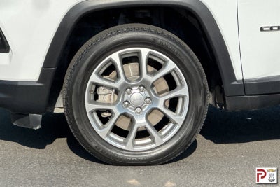2024 Jeep Compass Latitude Lux FWD
