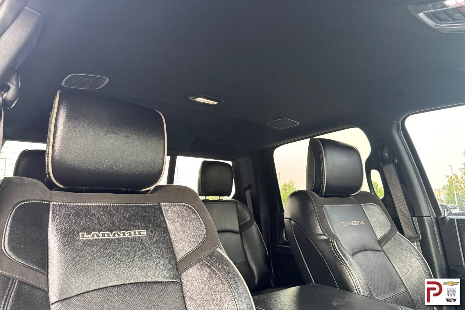 2022 RAM 3500 Laramie Crew Cab 4x4 6'4" Box