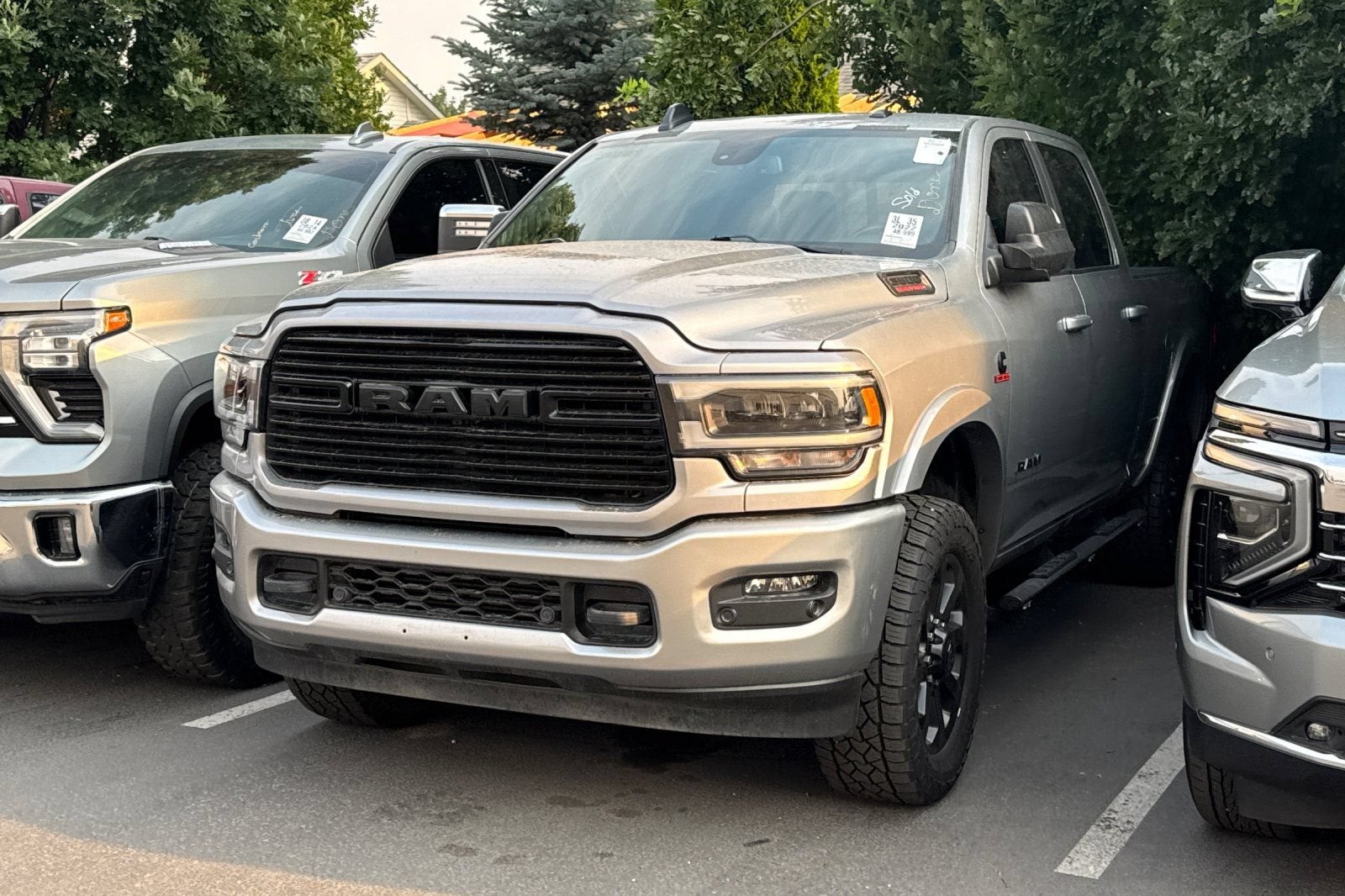 2022 RAM 3500 Laramie Crew Cab 4x4 6'4" Box
