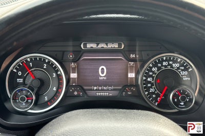 2022 RAM 3500 Laramie Crew Cab 4x4 6'4" Box