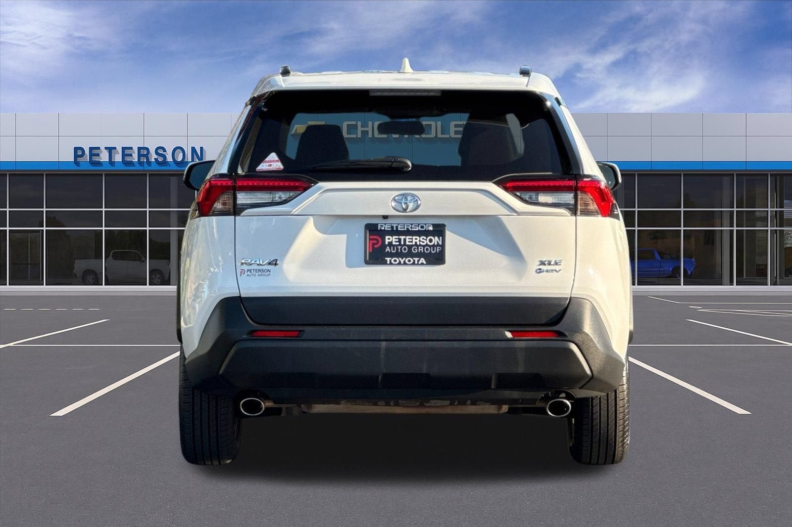 2025 Toyota RAV4 Hybrid XLE