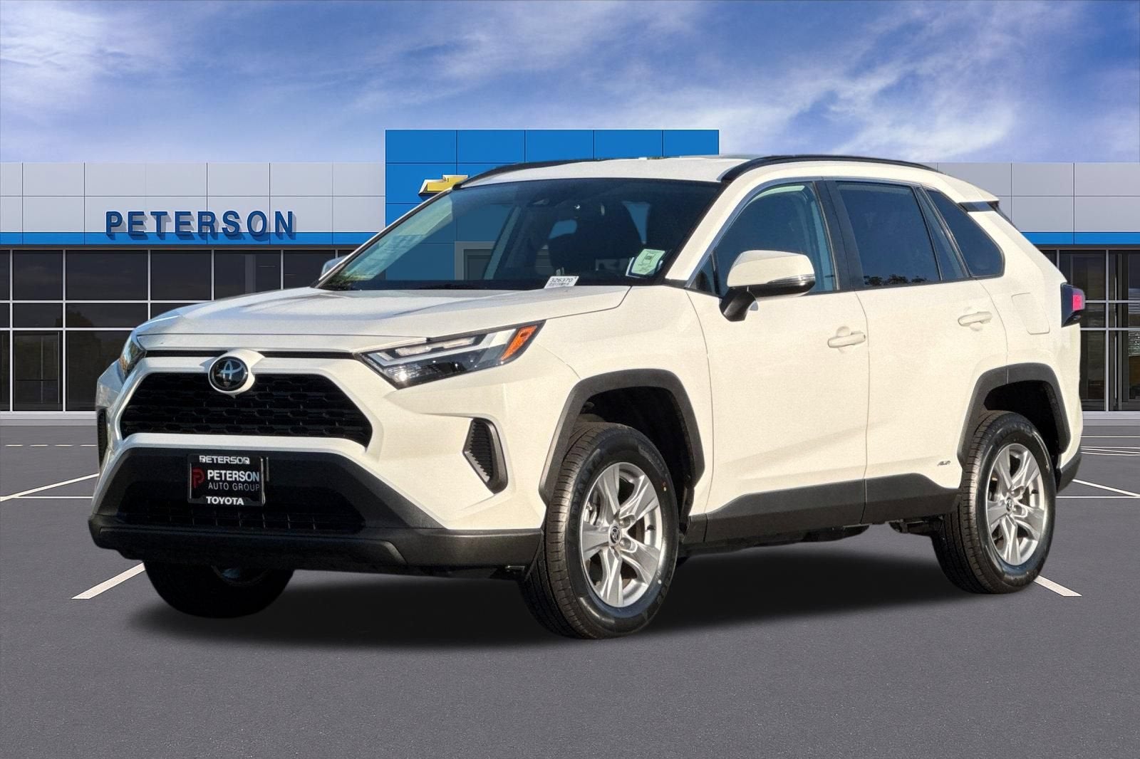 2025 Toyota RAV4 Hybrid XLE