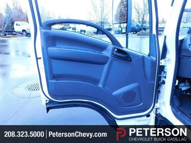 2025 Chevrolet Low Cab Forward 5500 HG NA