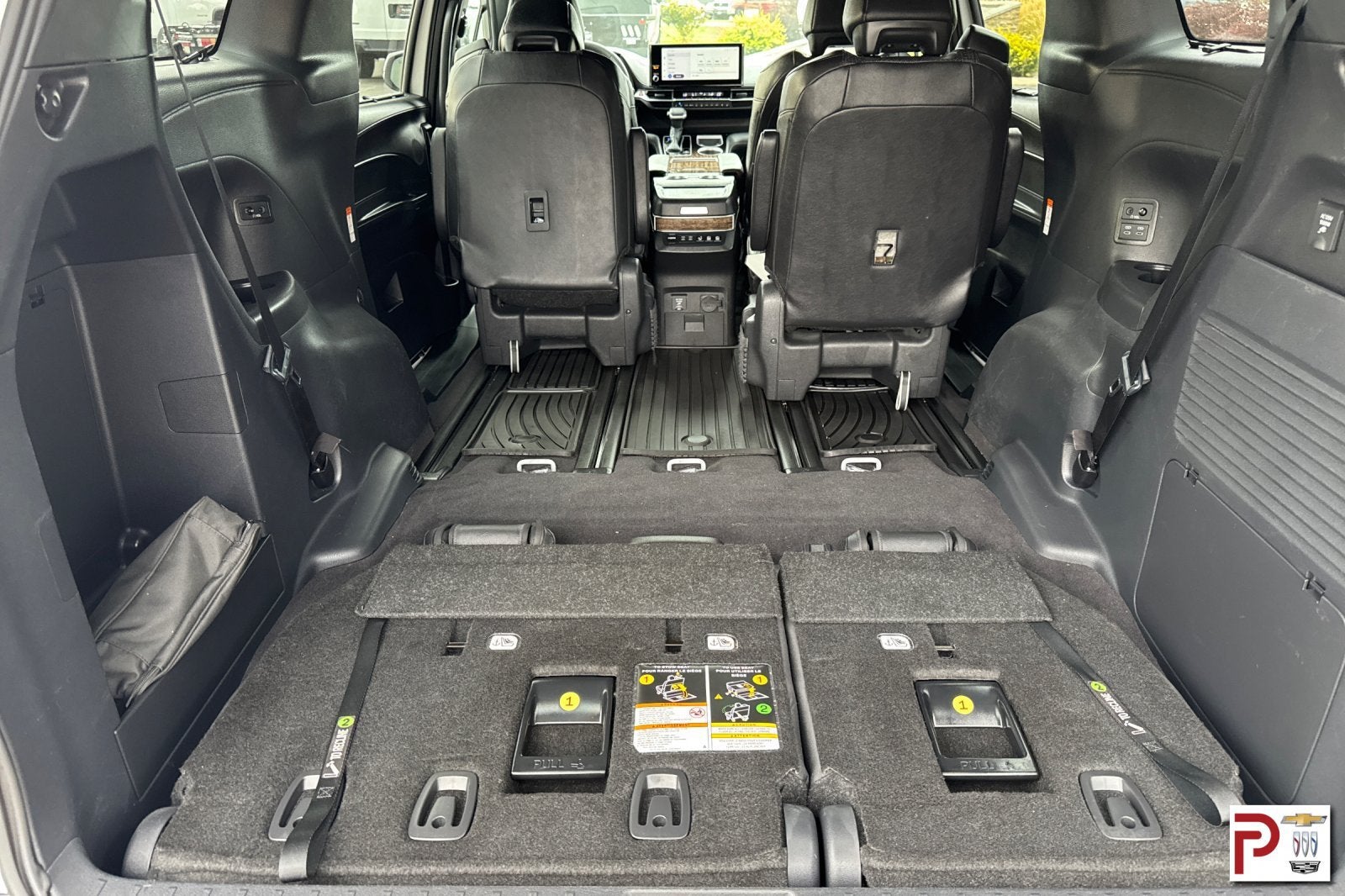 2025 Toyota Sienna Platinum