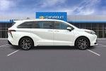 2025 Toyota Sienna Platinum