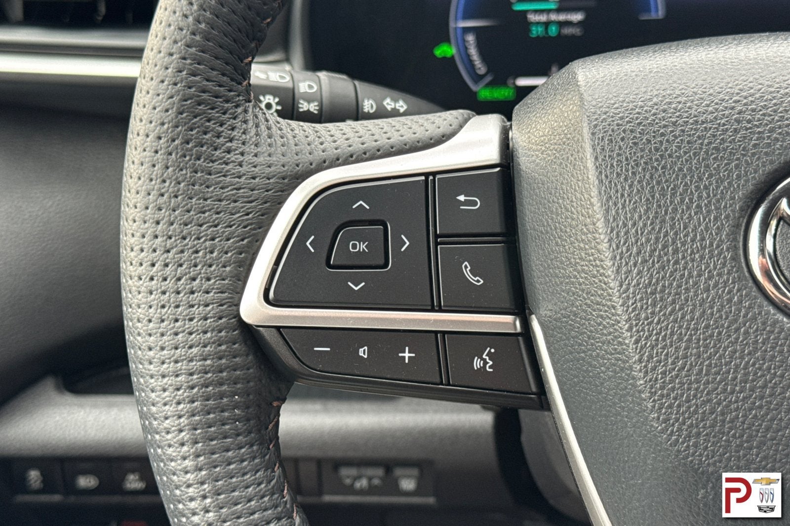2025 Toyota Sienna Platinum