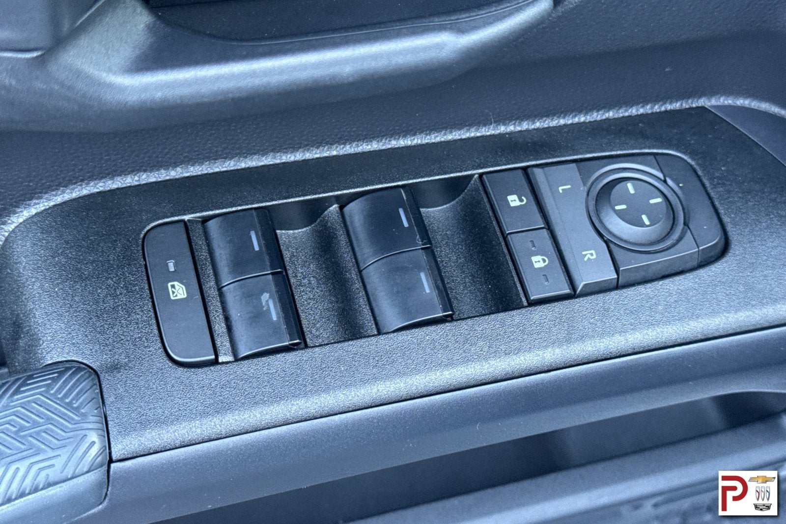 2025 Toyota 4Runner Hybrid TRD Off Road