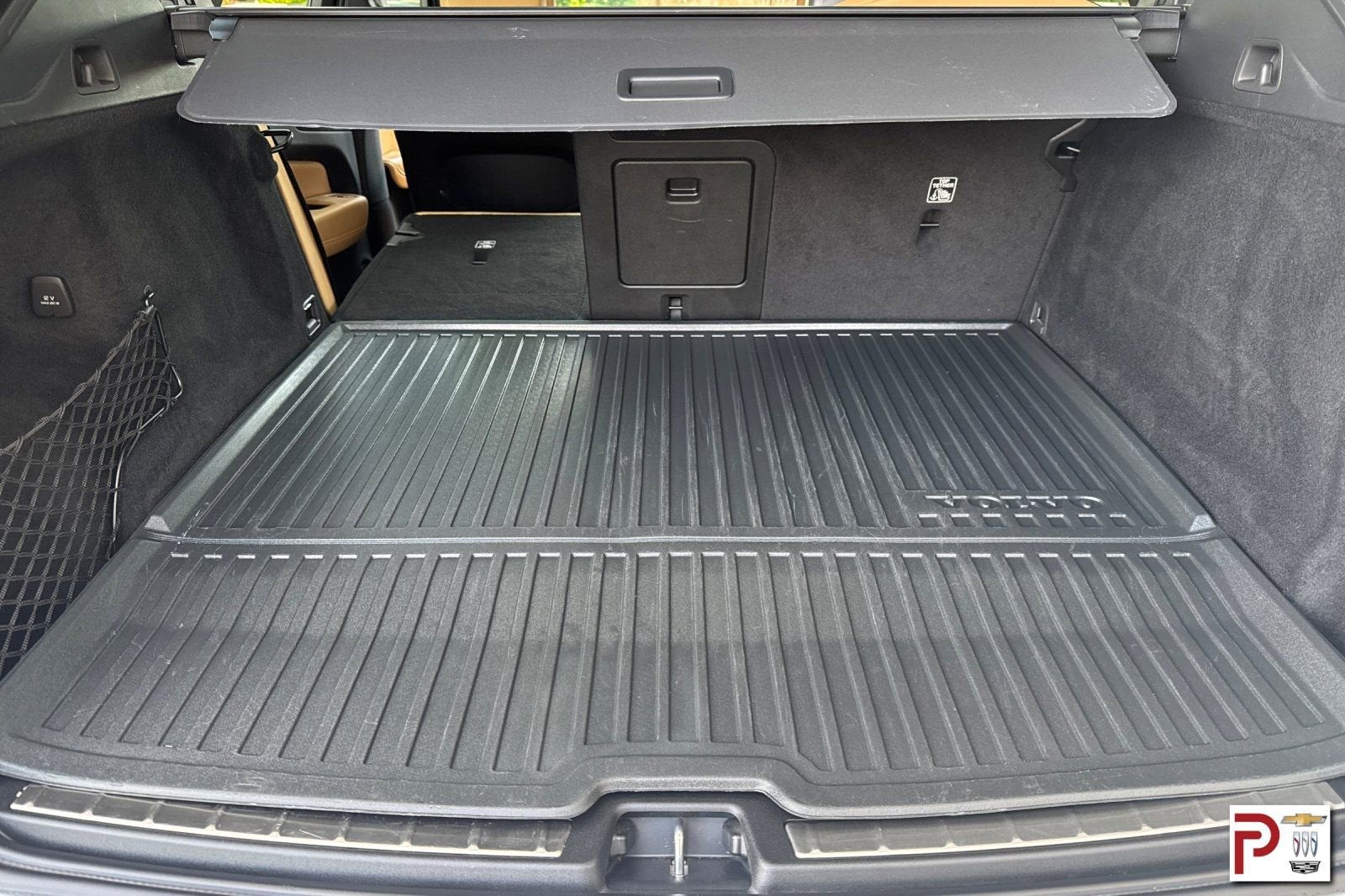 2022 Volvo XC60 Recharge Plug-In Hybrid T8 Inscription