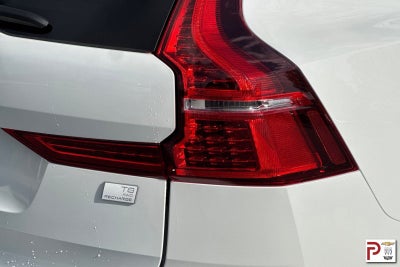 2022 Volvo XC60 Recharge Plug-In Hybrid T8 Inscription