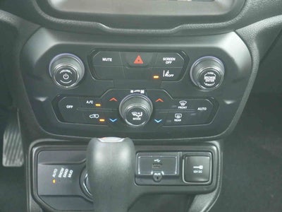 2023 Jeep Renegade Latitude